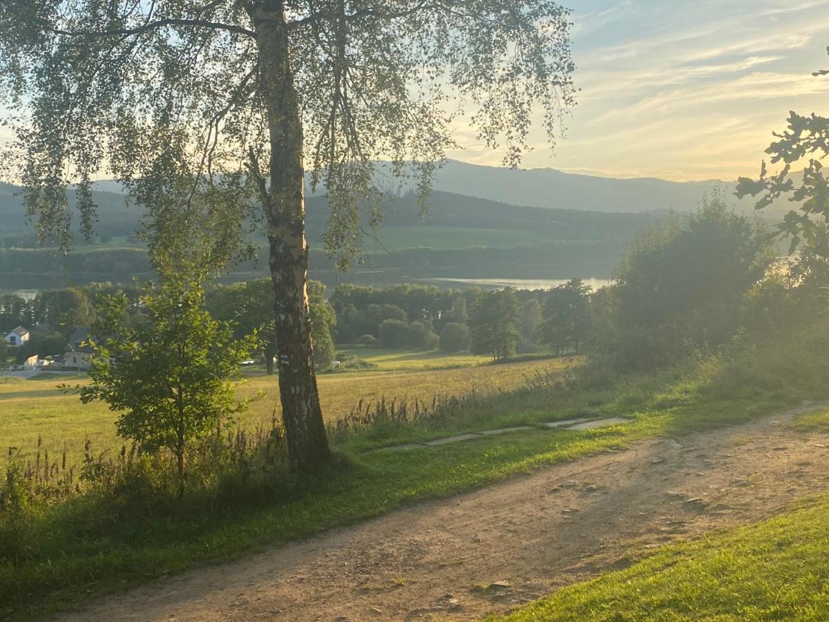 Chata Pod Houbovym Vrchem 2 Horní Planá Esterno foto